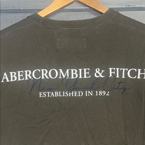 Abercrombie & Fitch Men’s Size Small Green NYC Soft Tee 100% Cotton - Picture 6 of 7
